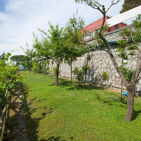 Villa Mambrini Sorrento Exterior foto